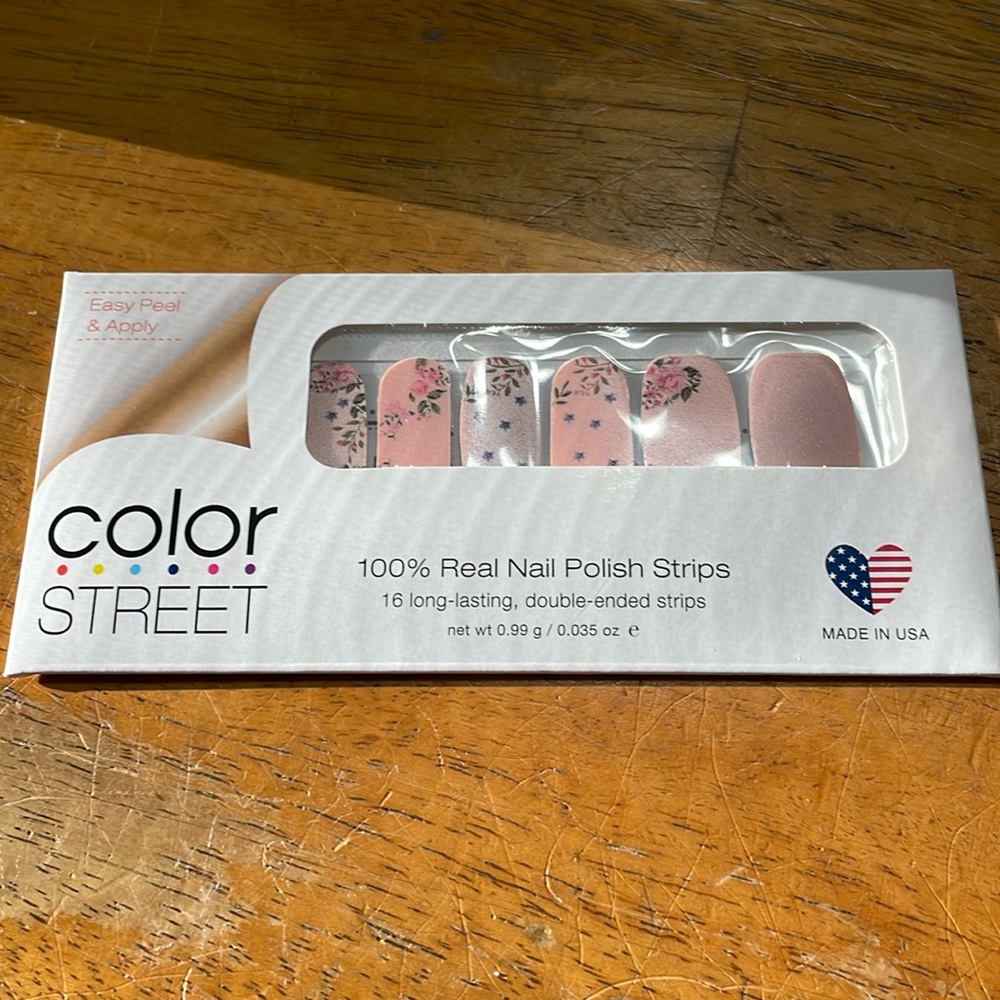 Color Street nail polish